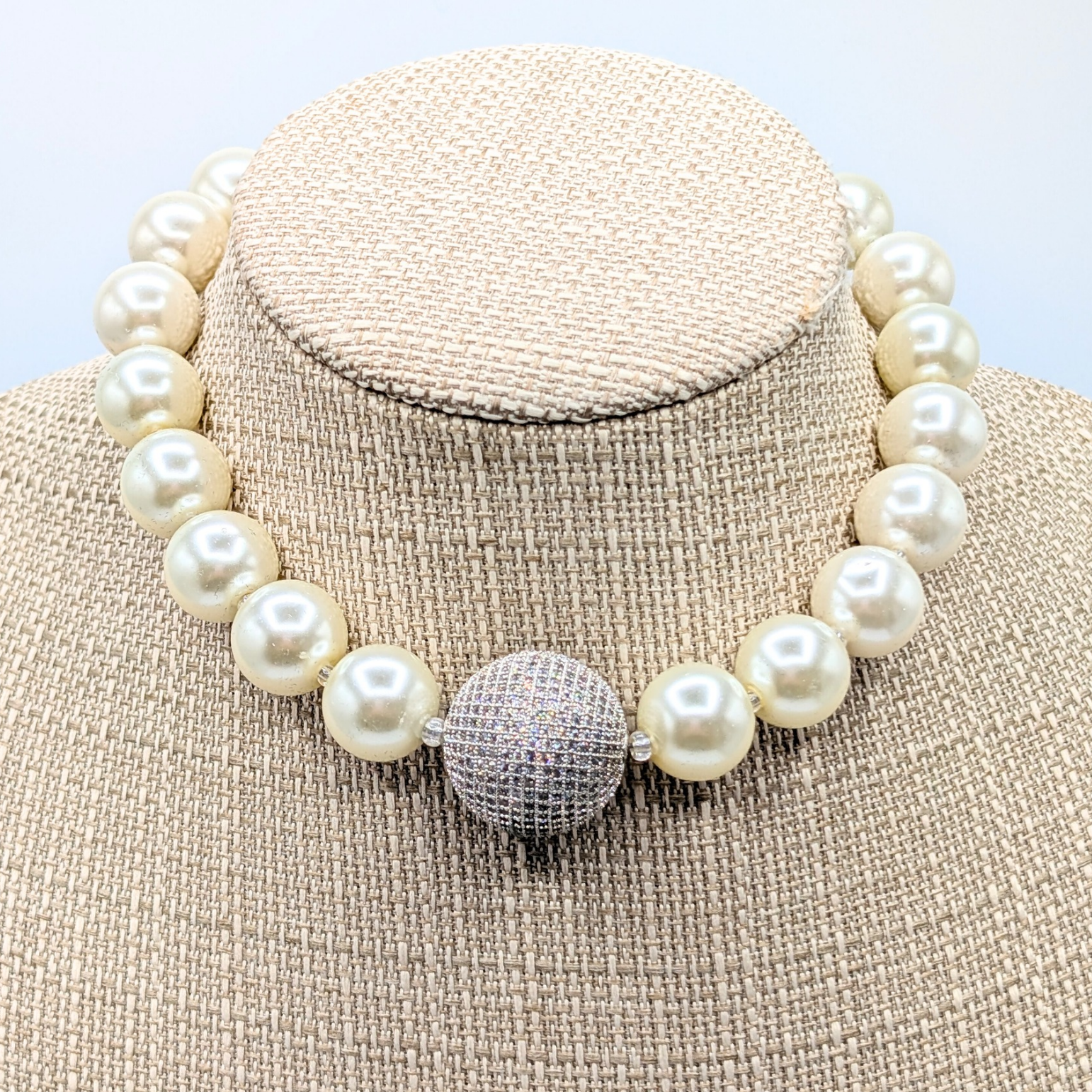 RockStar in Rome Large Pearls Pavé Choker Necklace
