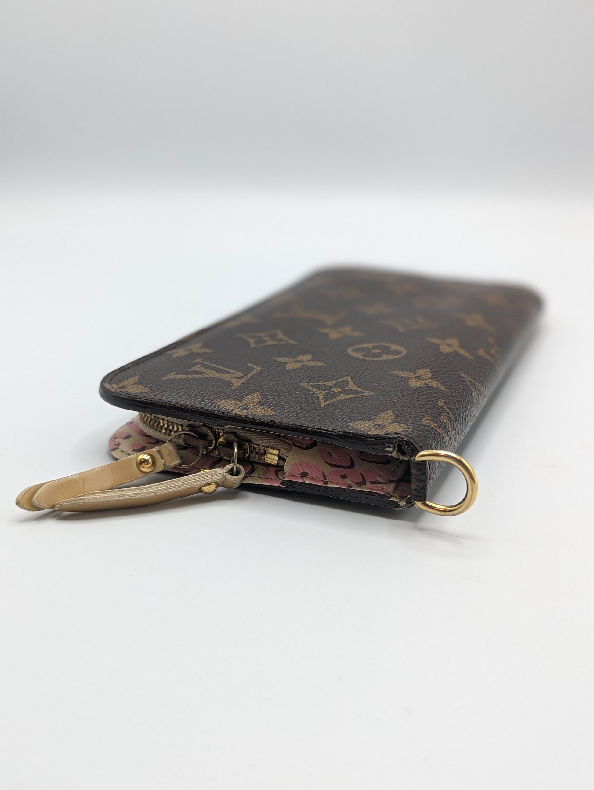 Louis Vuitton Leopard Zippy Wallet