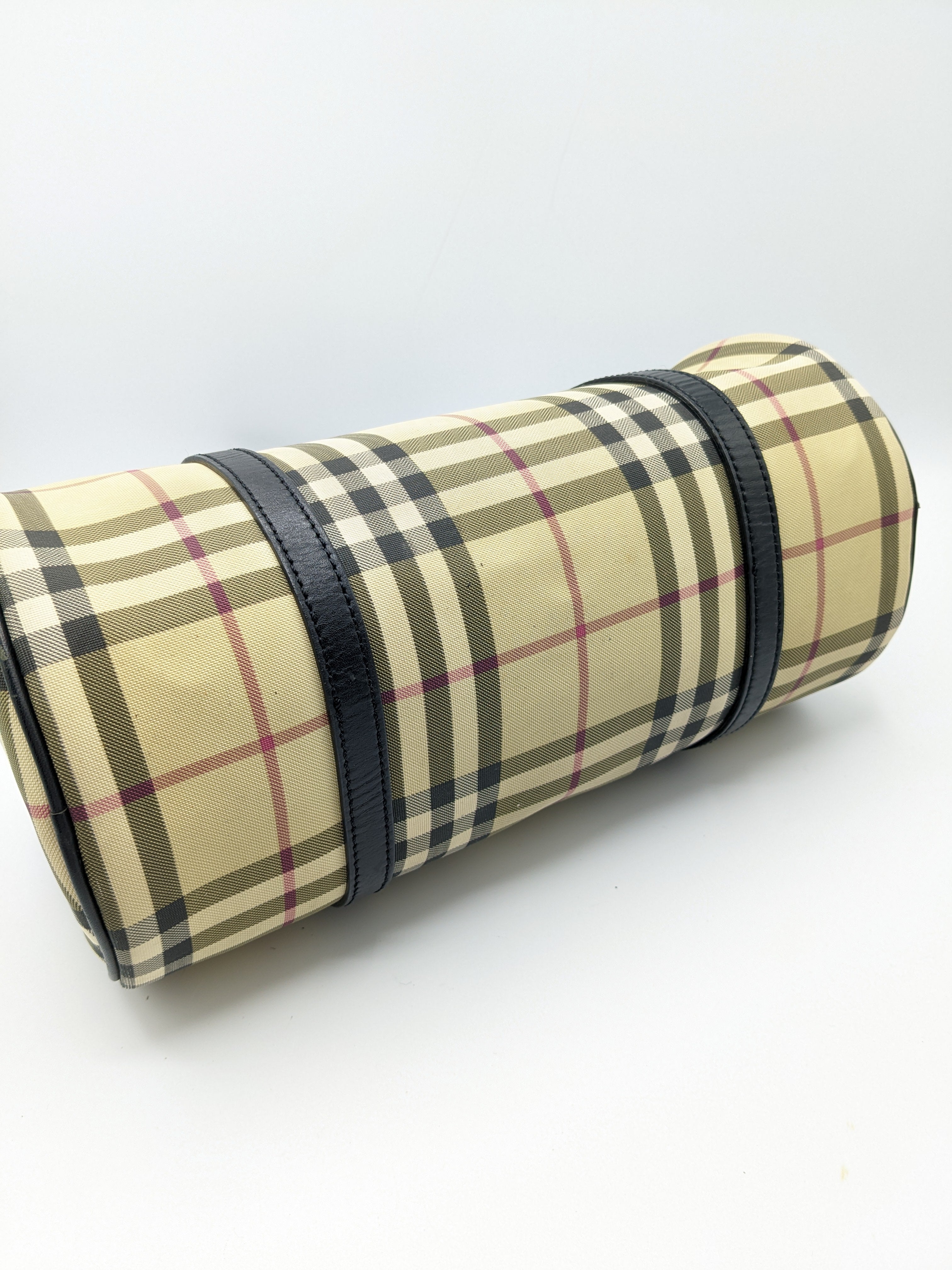 Burberry pencil discount case